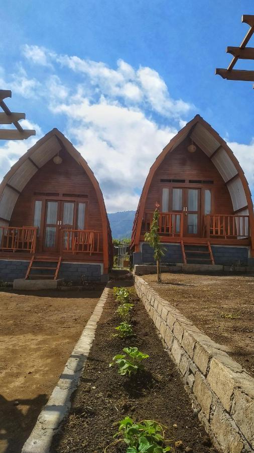 Family Rinjani Bungalow Sajang Exterior foto